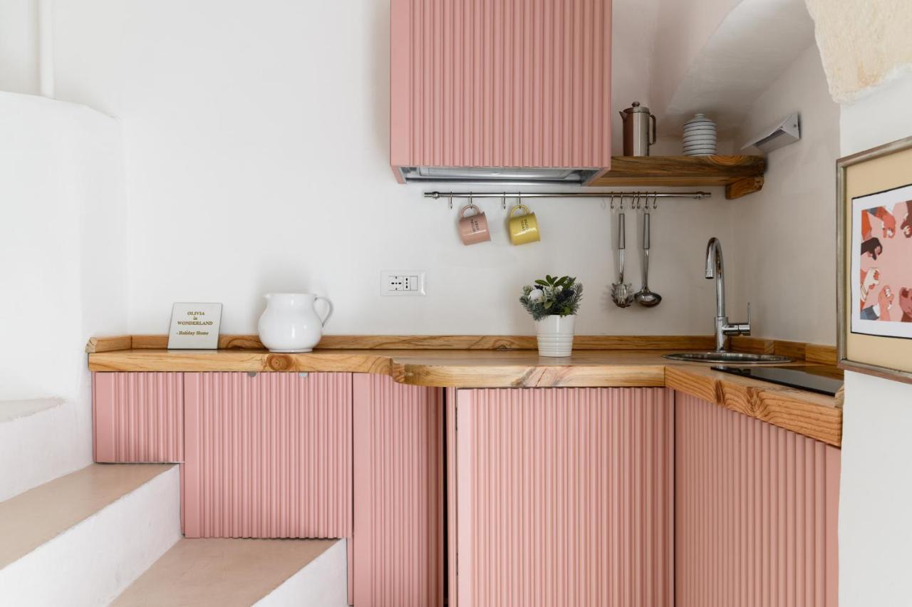Olivia In Wonderland By Wonderful Italy Ostuni