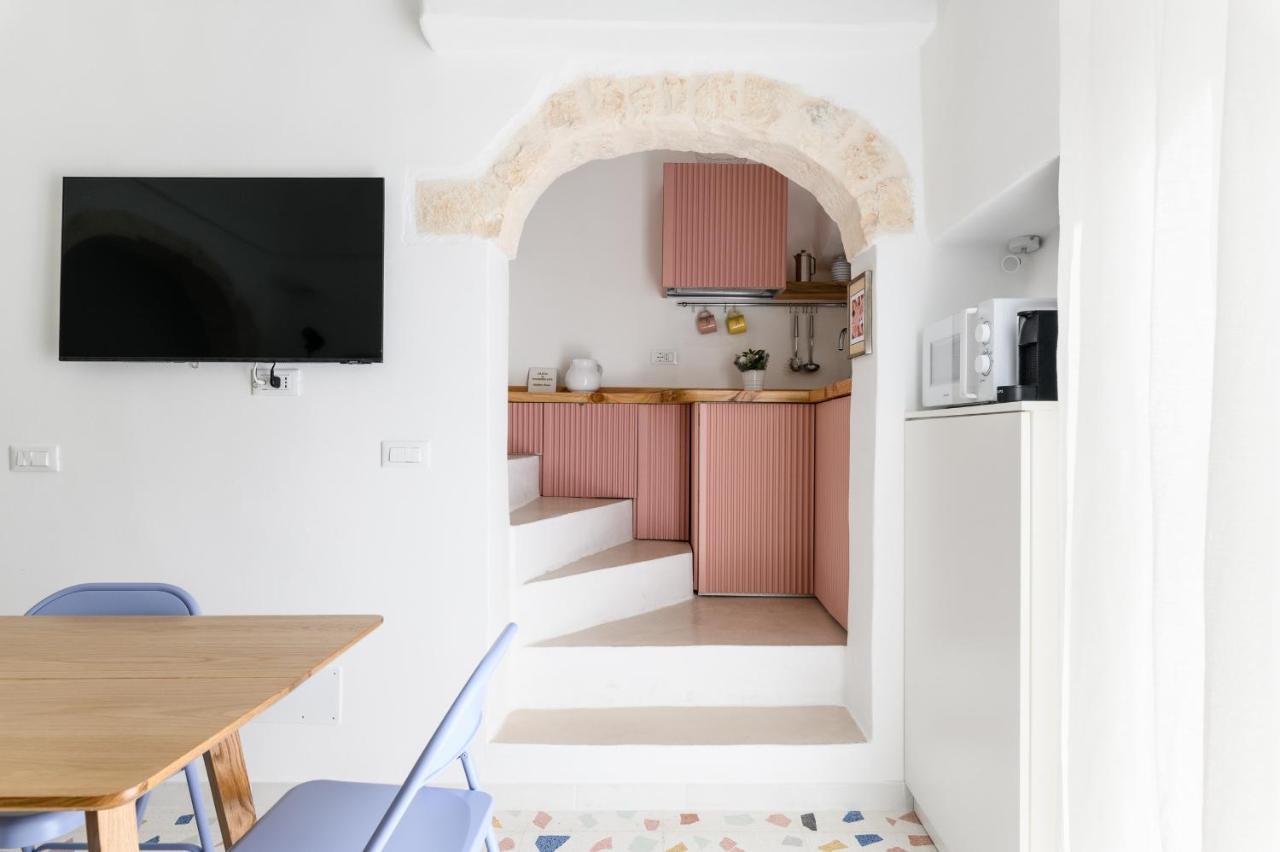 Olivia In Wonderland By Wonderful Italy * Ostuni